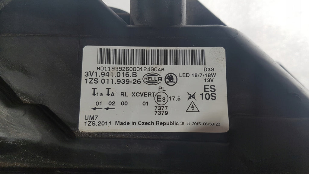 Frontscheinwerfer Skoda Superb III 3V1941016B 3V1941016 Xenon Rechts Headlight