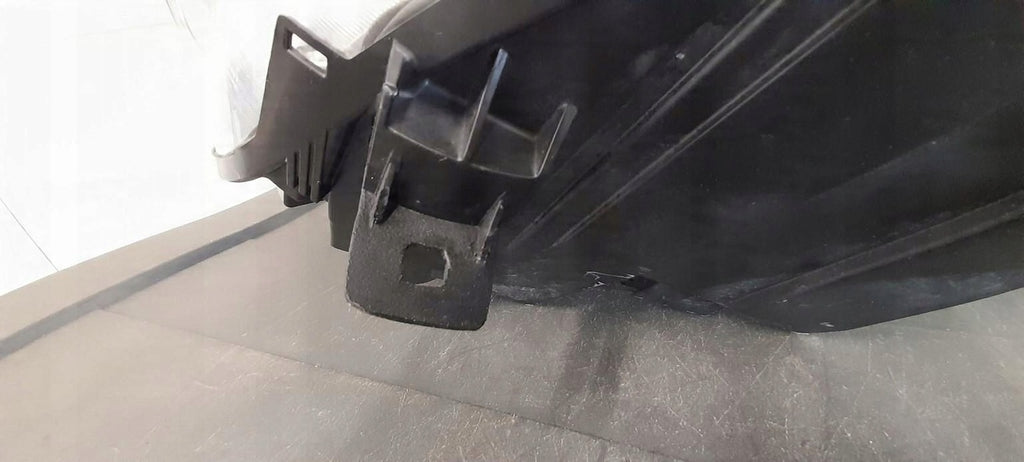 Frontscheinwerfer Mercedes-Benz Sprinter RKC12090 Vorderseite Headlight