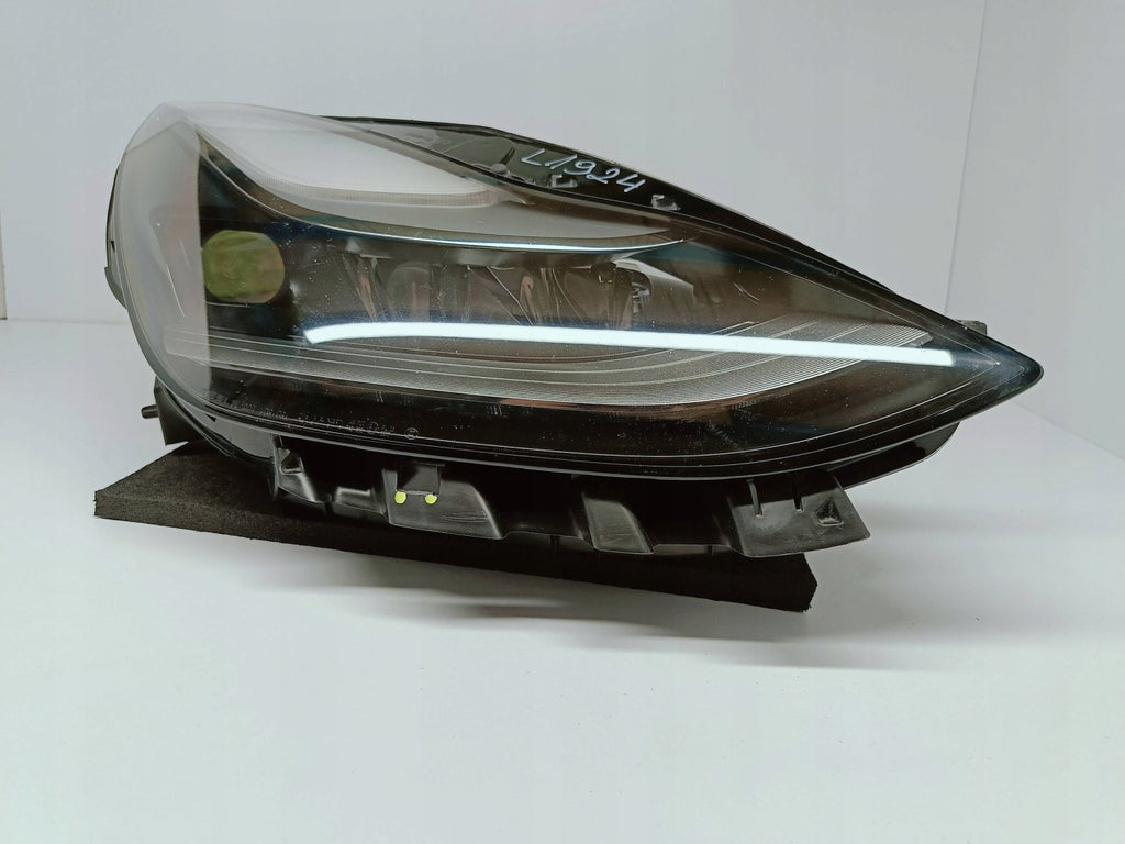 Frontscheinwerfer Mercedes-Benz Model 3 151495300D Rechts Scheinwerfer Headlight SCH6898389926ds