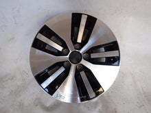 Laden Sie das Bild in den Galerie-Viewer, 1x Alufelge 16 Zoll 6.5" 5x112 46ET Glanz Silber 5GE601025 VW Golf Vii Rim Wheel FEL5752524146ai