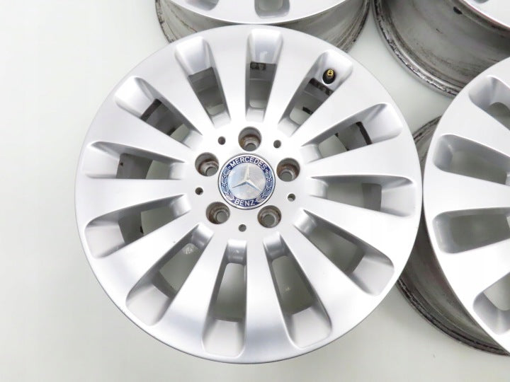 4x Alufelge 16 Zoll 7.0" 5x112 43ET Silber A2044010602 Mercedes-Benz W204 FEL5844902088xn