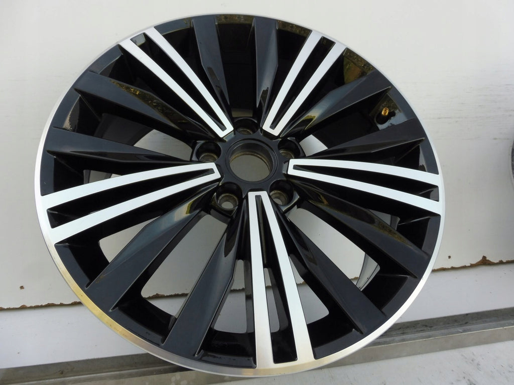1x Alufelge 18 Zoll 7.0" 5x112 43ET Glanz Schwarz 5NA01025AB VW Tiguan Rim Wheel FEL9953249388rr