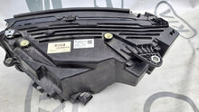 Laden Sie das Bild in den Galerie-Viewer, Frontscheinwerfer Mercedes-Benz Glc RKC14847 Rechts Scheinwerfer Headlight SCH9751803516fy