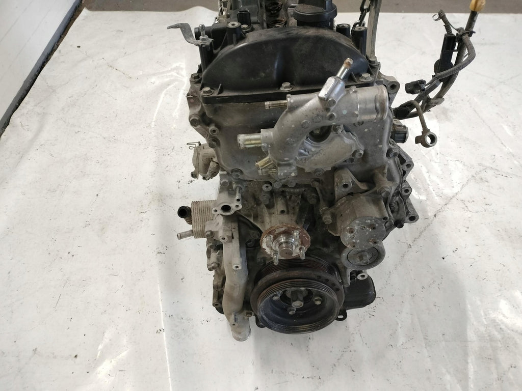 Motor Toyota Hilux 2GD 2.4 Diesel Engine Unkomplett