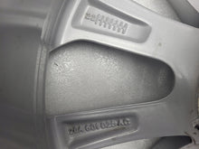 Load image into Gallery viewer, 1x Alufelge 17 Zoll 7.5" 5x112 45ET 2GA601025AC VW T-Roc Troc Rim Wheel FEL9318222278tl