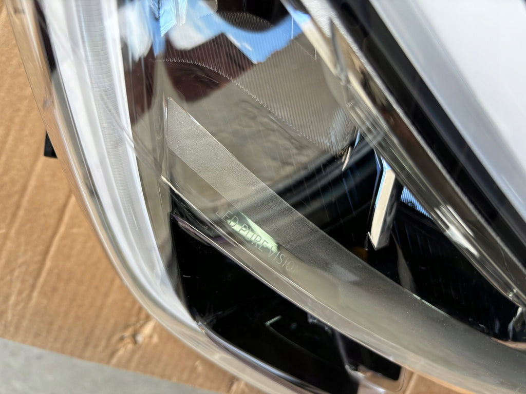 Frontscheinwerfer Renault Arkana 260107780 LED Rechts Scheinwerfer Headlight SCH9564186415ee