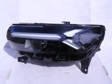 Laden Sie das Bild in den Galerie-Viewer, Frontscheinwerfer Dacia Duster 260603515R LED Links Scheinwerfer Headlight SCH8814121540ya