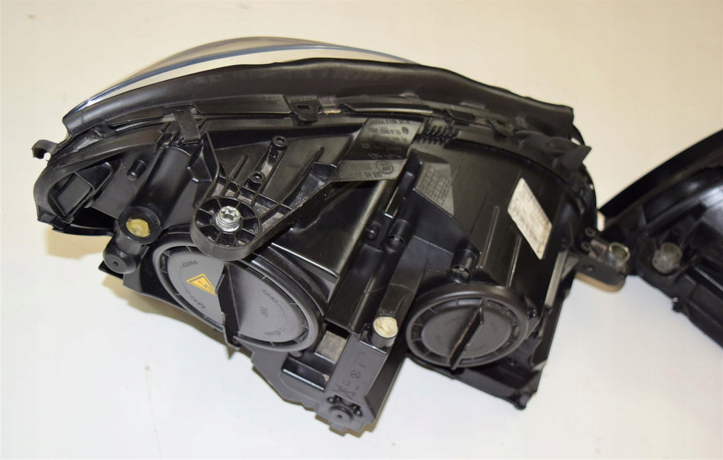 Frontscheinwerfer Mercedes-Benz W204 A2048204439 Xenon Rechts Headlight