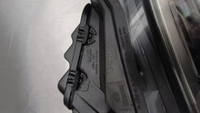 Load image into Gallery viewer, Frontscheinwerfer Volvo S40 31420004 Rechts Scheinwerfer Headlight SCH5737227075st