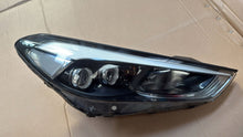 Load image into Gallery viewer, Frontscheinwerfer Hyundai Tucson 92102-D7200 LED Rechts Scheinwerfer Headlight SCH9172226767fa