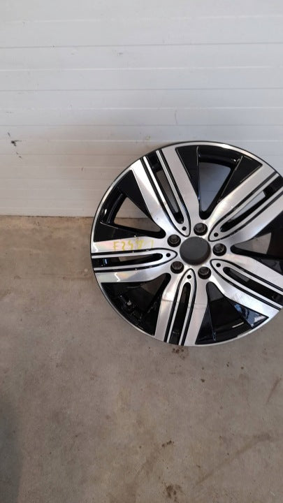 1x Alufelge 18 Zoll A2434011400 Mercedes-Benz Eqa Rim Wheel FEL1340331108dd