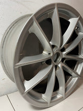 Load image into Gallery viewer, 1x Alufelge 17 Zoll 7.5" 5x112 6868217 BMW 5 G30 G11 Rim Wheel FEL6106370853np