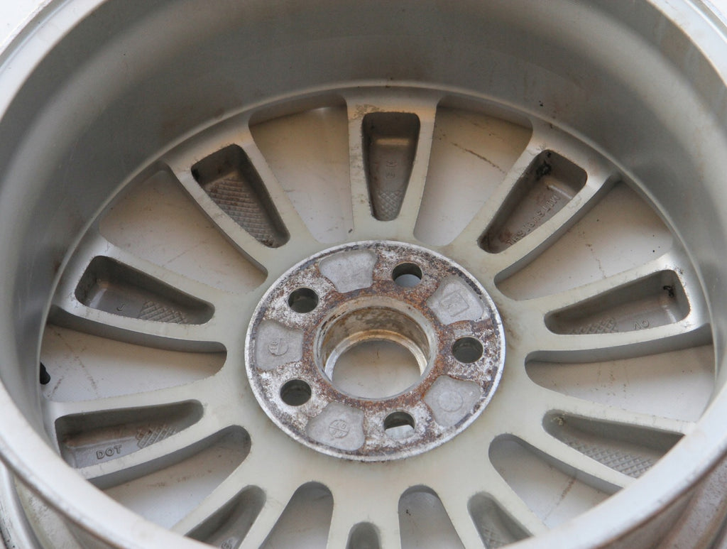 1x Alufelge 18 Zoll 7.0" 5x114.3 46ET 20402D8 Mitsubishi Rim Wheel