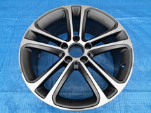 Laden Sie das Bild in den Galerie-Viewer, 1x Alufelge 18 Zoll 7.5" 5x112 40ET Glanz Grau A2064016400 Mercedes-Benz W206 Mg FEL6404036566wj