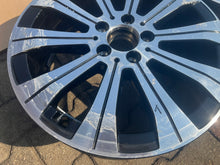 Laden Sie das Bild in den Galerie-Viewer, 1x Alufelge 18 Zoll 6.5" 5x112 44 5ET A2434010000 Mercedes-Benz Eqa Rim Wheel FEL1466967063se