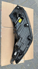 Load image into Gallery viewer, Frontscheinwerfer Hyundai Tucson D7921-11A10 LED Links Scheinwerfer Headlight SCH7100975874jw
