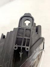 Laden Sie das Bild in den Galerie-Viewer, Frontscheinwerfer Dacia Duster 260602515R Full LED Links Scheinwerfer Headlight