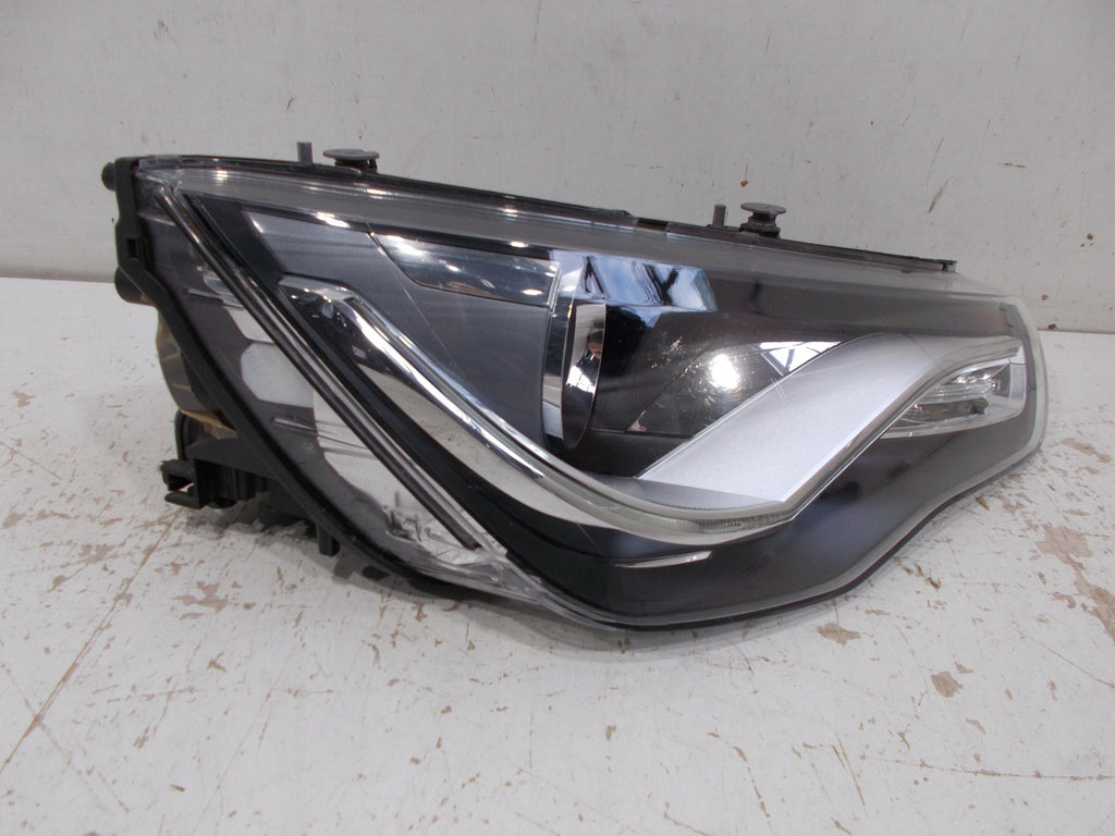 Frontscheinwerfer Audi A1 8X0941004J Xenon Rechts Scheinwerfer Headlight