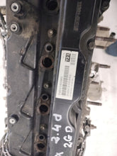 Load image into Gallery viewer, Motor Toyota Hilux 2GD 2.4 Diesel Engine Unkomplett