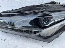 Laden Sie das Bild in den Galerie-Viewer, Frontscheinwerfer Skoda Superb 3P1941015B Links Scheinwerfer Headlight SCH8566405995lo