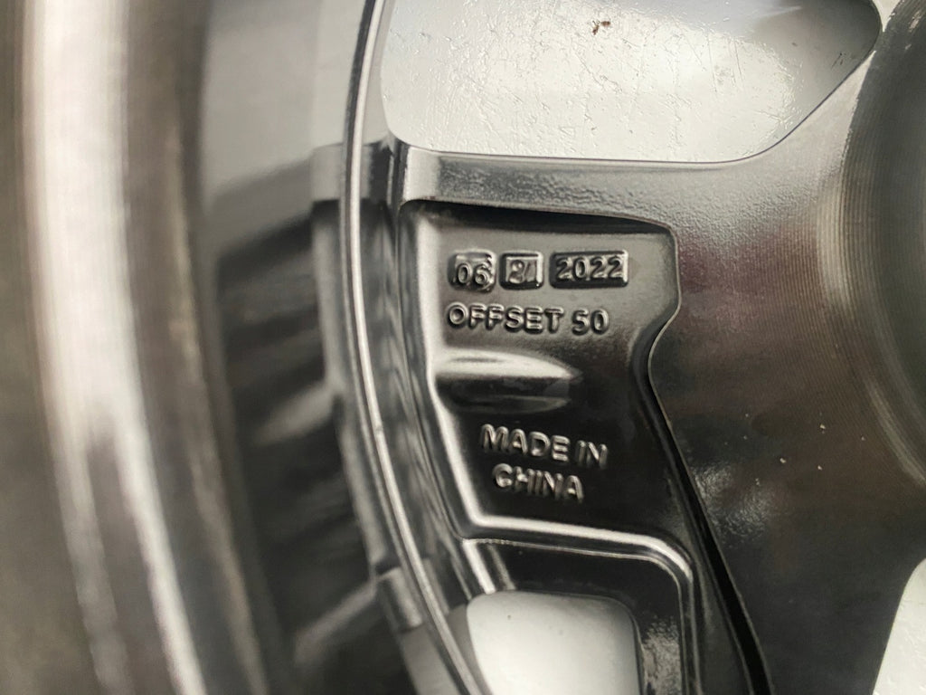 1x Alufelge 17 Zoll 6.5" 4x100 50ET 52910-Q0400 Hyundai Bayon Rim Wheel