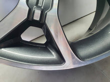Load image into Gallery viewer, 1x Alufelge 18 Zoll 7.5" 5x114.3 45ET Glanz Graphit 52910-J7800 Kia Xceed Mg FEL1826288618hl