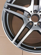 Load image into Gallery viewer, 1x Alufelge 20 Zoll A1974010302 Mercedes-Benz Sls Amg Rim Wheel FEL3528922881gz
