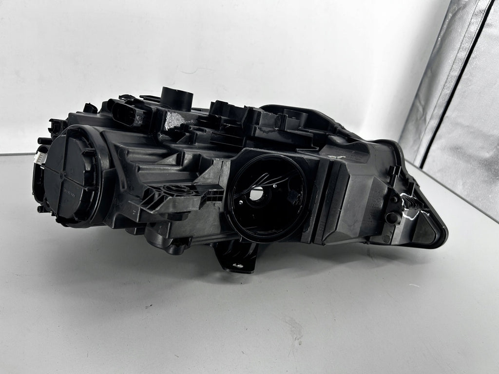 Frontscheinwerfer Audi A3 8V0941006E Xenon Ein Stück (Rechts oder Links) SCH2133636547sz