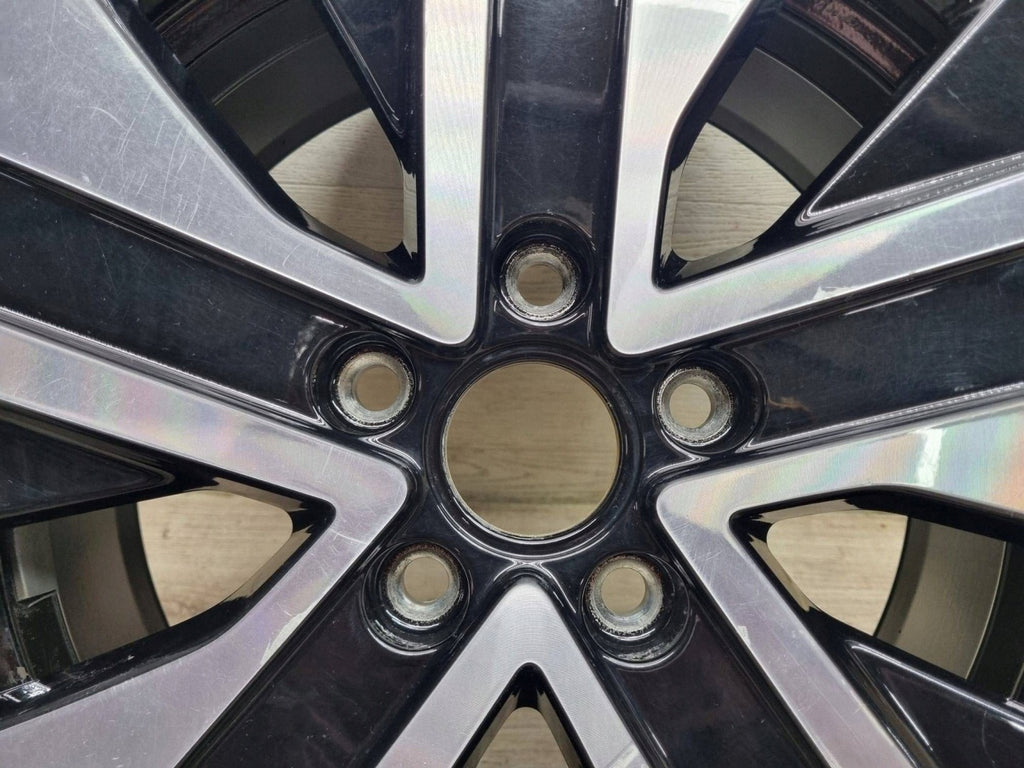 1x Alufelge 16 Zoll 5x112 5TA601025AC VW Touran Rim Wheel FEL3369484242eg