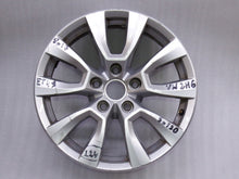 Laden Sie das Bild in den Galerie-Viewer, 1x Alufelge 17 Zoll 8.0&quot; 5x120 49ET Glanz Silber 2H6601025A VW Amarok Rim Wheel