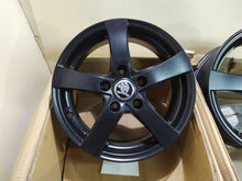 Laden Sie das Bild in den Galerie-Viewer, 4x Alufelge 15 Zoll 6.0" 5x112 Rim Wheel FEL1536525991wy