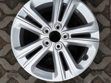 Load image into Gallery viewer, 1x Alufelge 16 Zoll 6.5" 5x108 47ET Glanz PZ4L0H0672 Toyota Proace City FEL6574978158jr