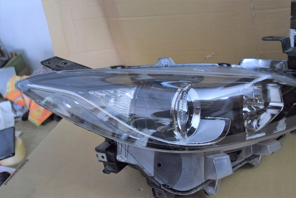 Frontscheinwerfer Mazda 3 Bm BHR151030 Rechts Scheinwerfer Headlight