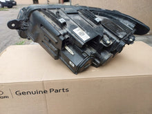 Load image into Gallery viewer, Frontscheinwerfer VW Multivan Caravelle 7L1941036E Full LED Rechts Headlight SCH2373884853nh