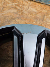 Load image into Gallery viewer, 1x Alufelge 15 Zoll 4.5" 4x100 PZ493-90672 Toyota Aygo Rim Wheel FEL3408390477kj