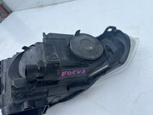 Laden Sie das Bild in den Galerie-Viewer, Frontscheinwerfer Ford Focus F1EB13W030AG Links Scheinwerfer Headlight SCH3680966213gp