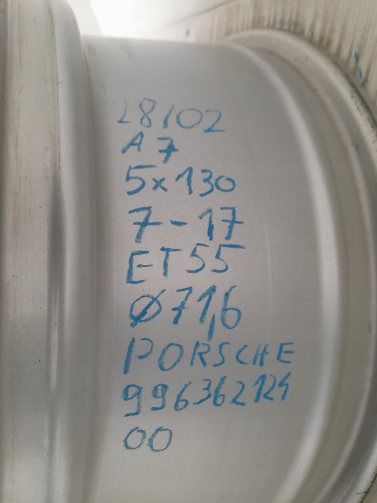 1x Alufelge 17 Zoll 7.0" 5x130 55ET Glanz Silber 99636212400 Porsche Rim Wheel FEL1894836536cc