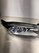 Laden Sie das Bild in den Galerie-Viewer, Frontscheinwerfer Ford Fiesta I C1BB13W029 Rechts Scheinwerfer Headlight SCH8076699138dl