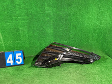 Laden Sie das Bild in den Galerie-Viewer, Frontscheinwerfer Hyundai Tucson 92207N7100 Ein Stück (Rechts oder Links)