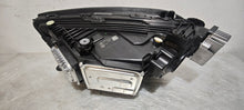 Laden Sie das Bild in den Galerie-Viewer, Frontscheinwerfer Mercedes-Benz Glc A2549062402 LED Rechts Headlight SCH5473893860yw