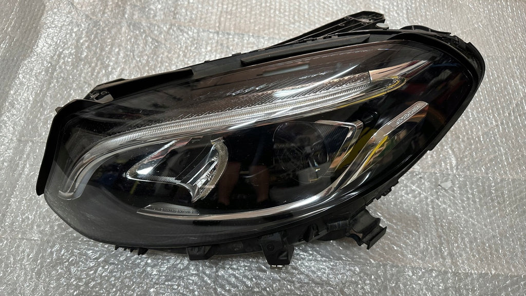 Frontscheinwerfer Mercedes-Benz W246 A2469066101 LED Links Headlight