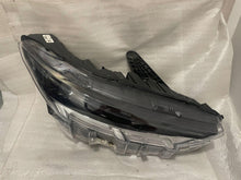 Laden Sie das Bild in den Galerie-Viewer, Frontscheinwerfer Ford 442684 LED Rechts Scheinwerfer Headlight SCH6663447244mr