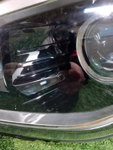 Laden Sie das Bild in den Galerie-Viewer, Frontscheinwerfer Hyundai I30 III 92102-G4000 Links Scheinwerfer Headlight SCH6430723187de