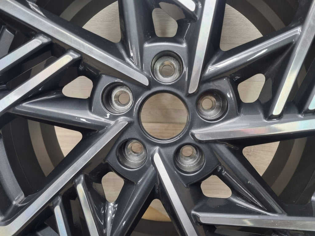 1x Alufelge 18 Zoll 7.5" 5x114.3 52ET Glanz Graphit 52910-J9850 Hyundai Kona Mg FEL8512587806uc