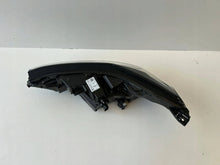 Laden Sie das Bild in den Galerie-Viewer, Frontscheinwerfer Renault Captur II 260559510R 260107674R LED Rechts Headlight SCH5274538812xf