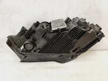Laden Sie das Bild in den Galerie-Viewer, Frontscheinwerfer Audi Q7 4M0941086C Laser Rechts Scheinwerfer Headlight SCH5444007515xi