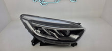 Laden Sie das Bild in den Galerie-Viewer, Frontscheinwerfer Renault Captur I 260107244R Full LED Rechts Headlight SCH9663597971ch