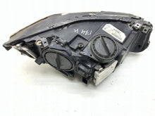Laden Sie das Bild in den Galerie-Viewer, Frontscheinwerfer BMW 5 7203255-09 Rechts Scheinwerfer Headlight SCH1545574395yr
