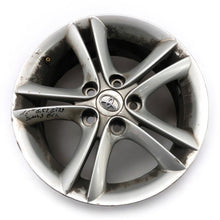 Laden Sie das Bild in den Galerie-Viewer, 1x Alufelge 16 Zoll 6.5&quot; 5x114.3 39ET Glanz Silber PZ474-T0675-Z Toyota