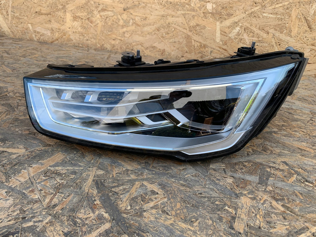 Frontscheinwerfer Audi A1 8XA941005 Xenon Ein Stück (Rechts oder Links)